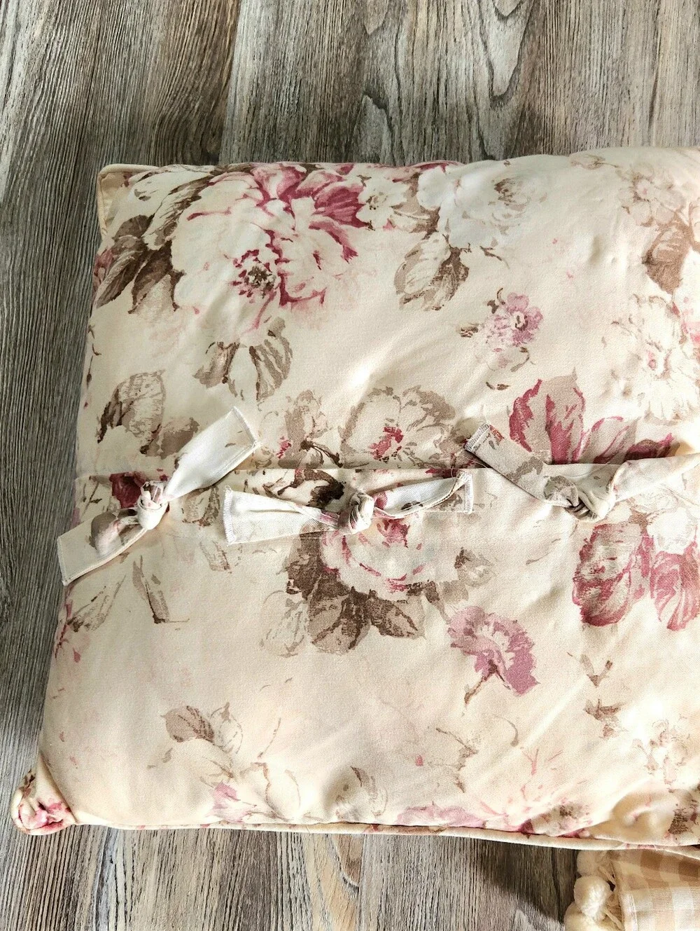 Vintage Shabby Chic Cottage Chair Cushions By Country Curtains Rose Gingham Pom